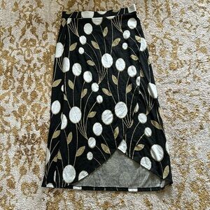 Anthropologie Black Skirt with White Circles and Gold Leaf Embroidery